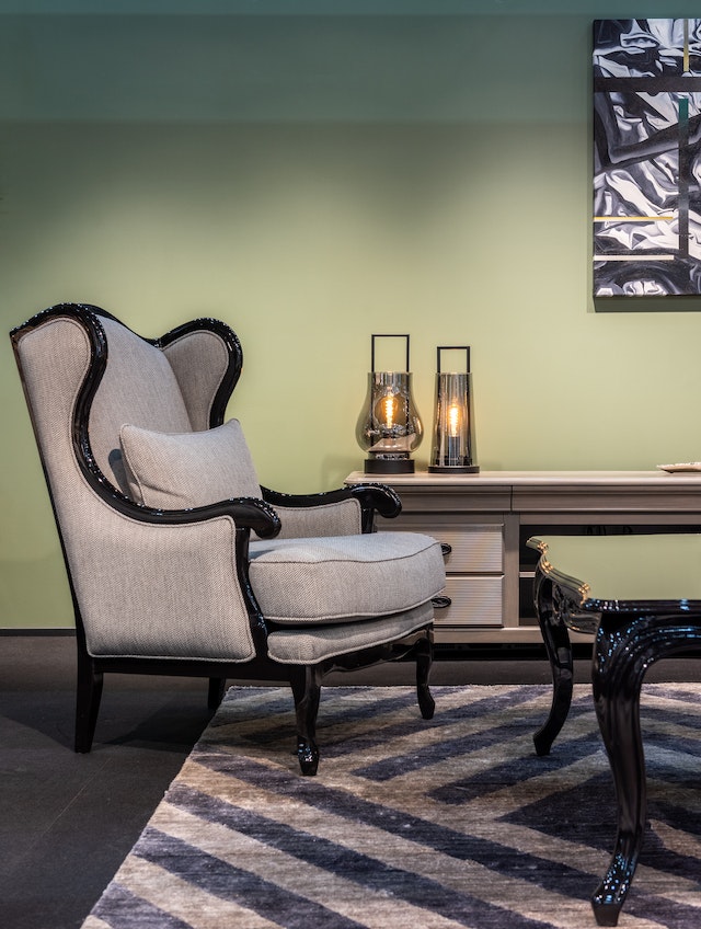 Popular styles and motifs found in Native American furniture